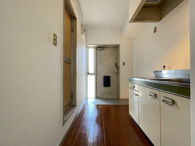 部屋４
