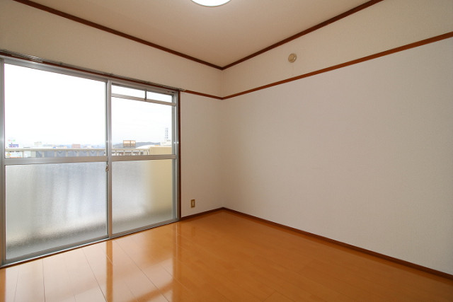部屋４