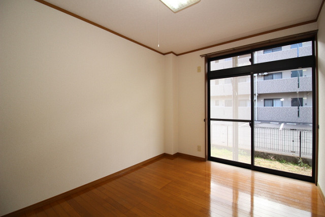 部屋４
