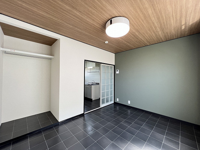 部屋４