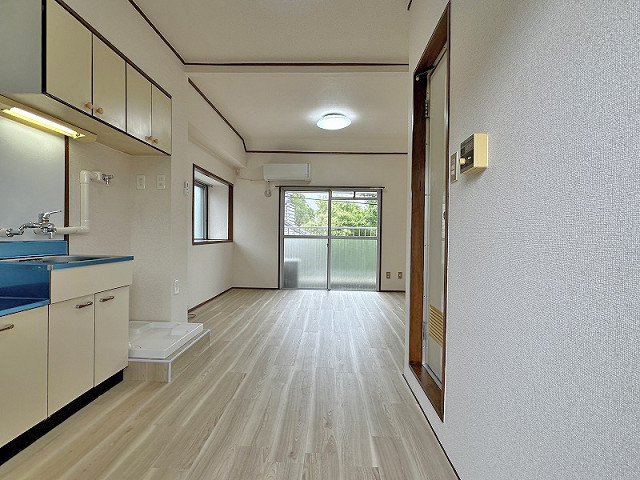 部屋４