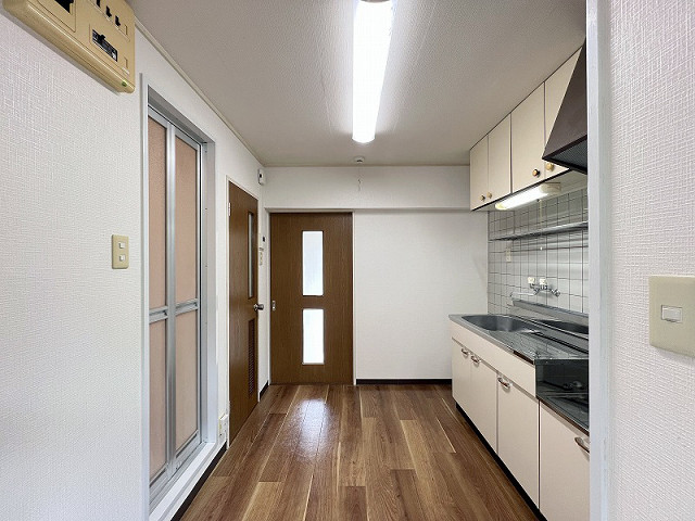 部屋４