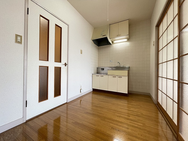 部屋４