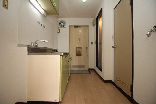 部屋４