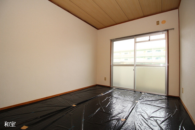 部屋４