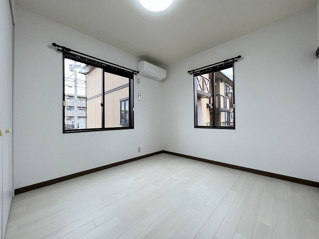 部屋４