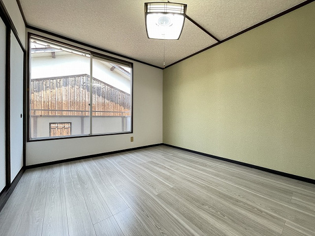 部屋４