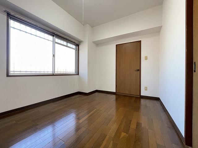 部屋４