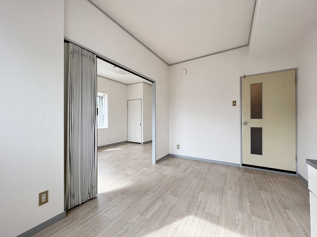 部屋４