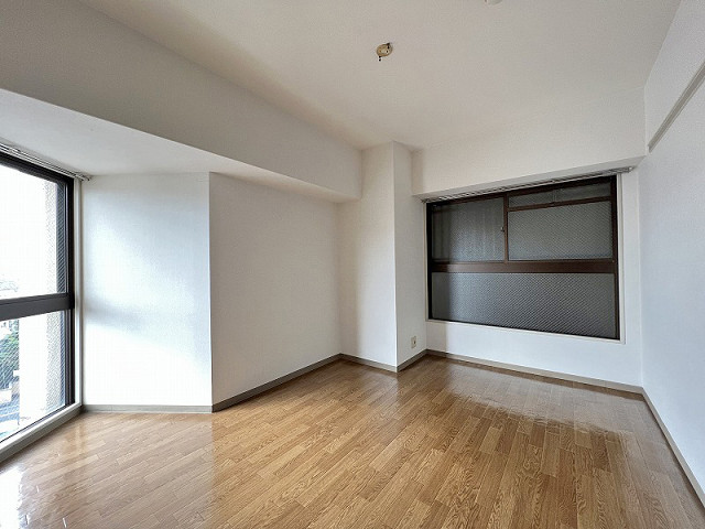 部屋４