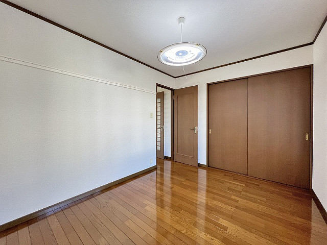 部屋４