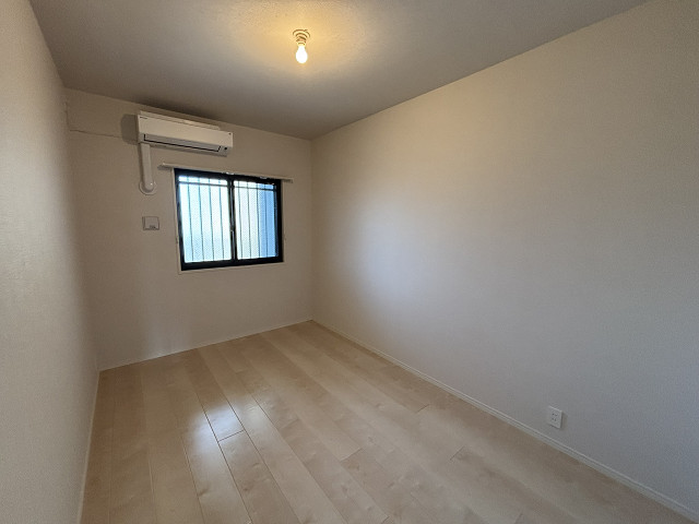 部屋４