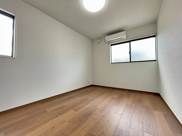 部屋４