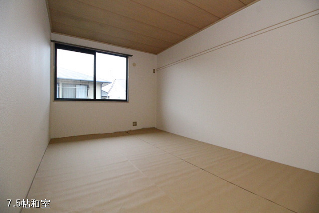 部屋４
