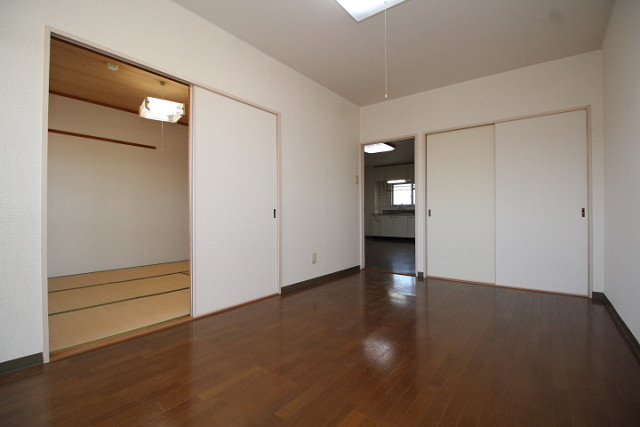 部屋４