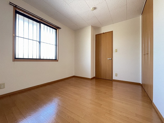 部屋４