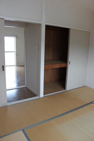 部屋４