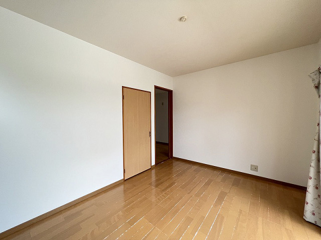 部屋４