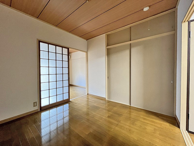 部屋４