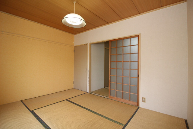 部屋４