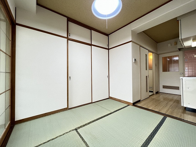 部屋４