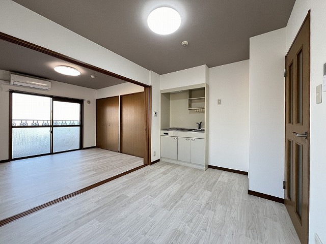 部屋４