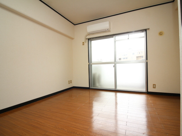 部屋４