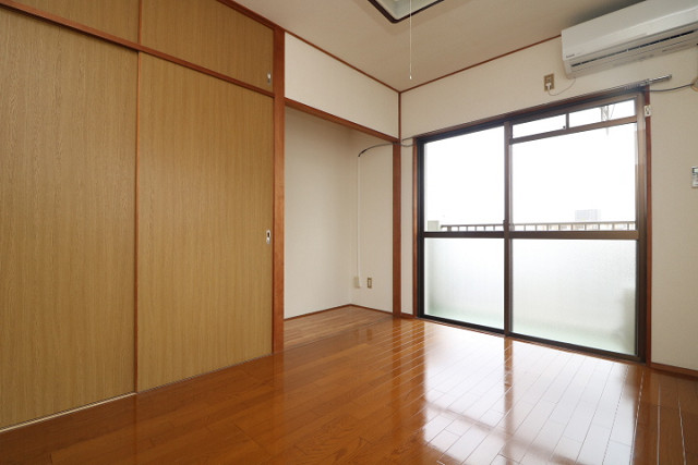 部屋４