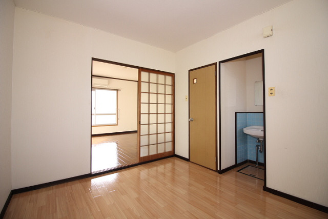 部屋４