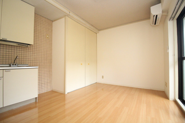 部屋４