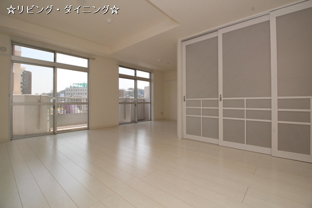 部屋４