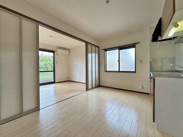 部屋４