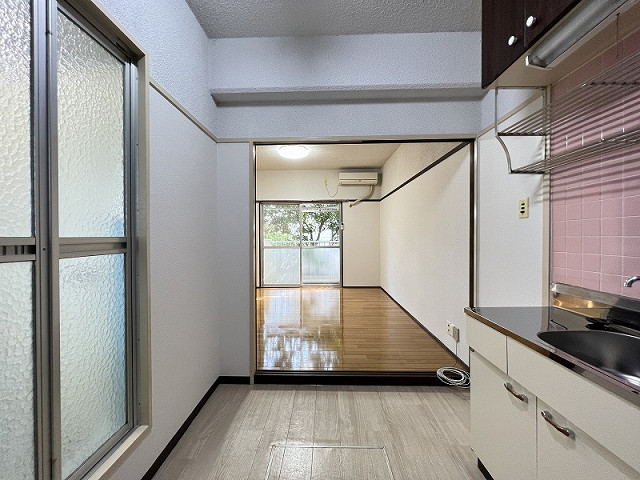 部屋４