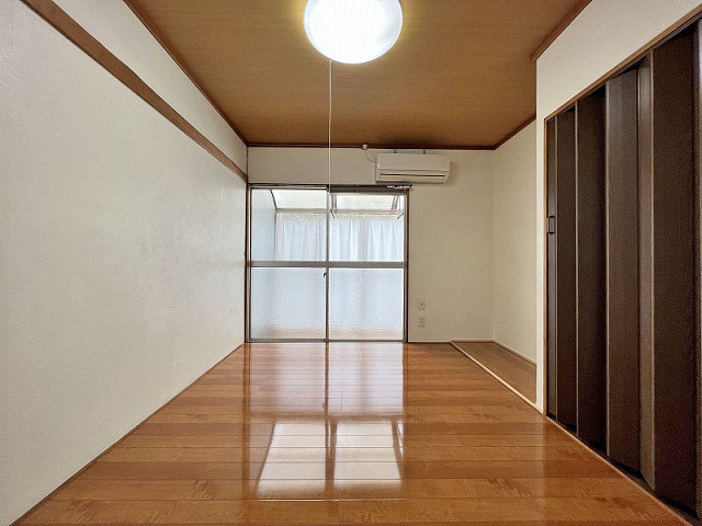 部屋４