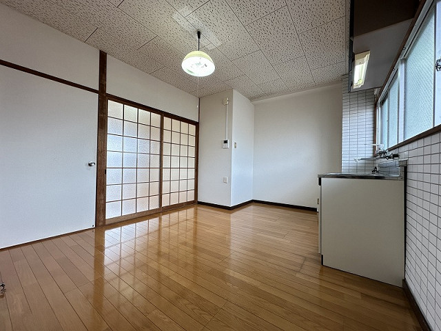部屋４