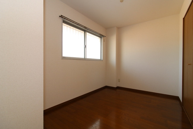 部屋４