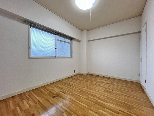 部屋４