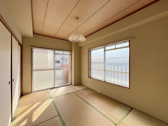 部屋４
