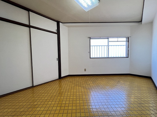 部屋４