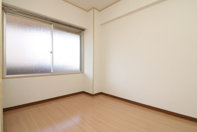 部屋４