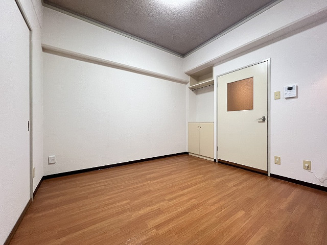部屋４