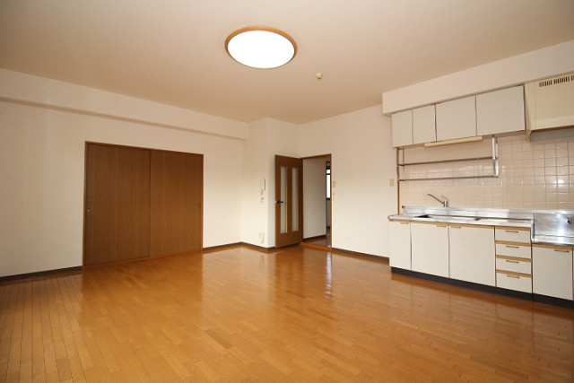 部屋４