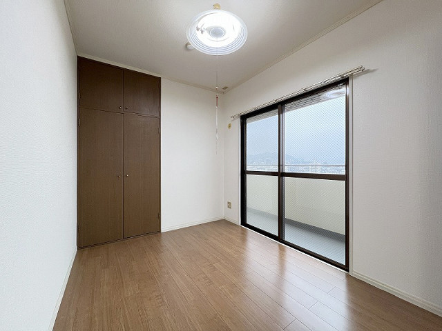 部屋４