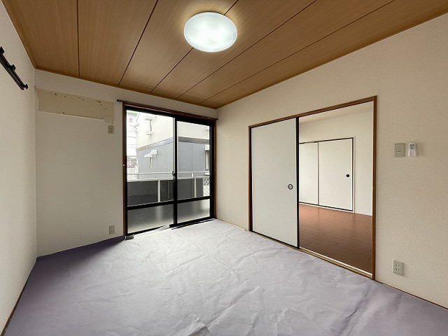 部屋４