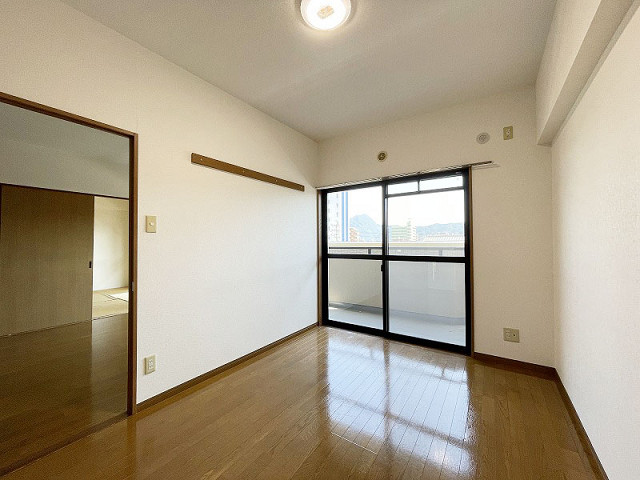 部屋４