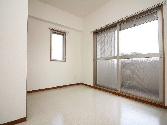 部屋４