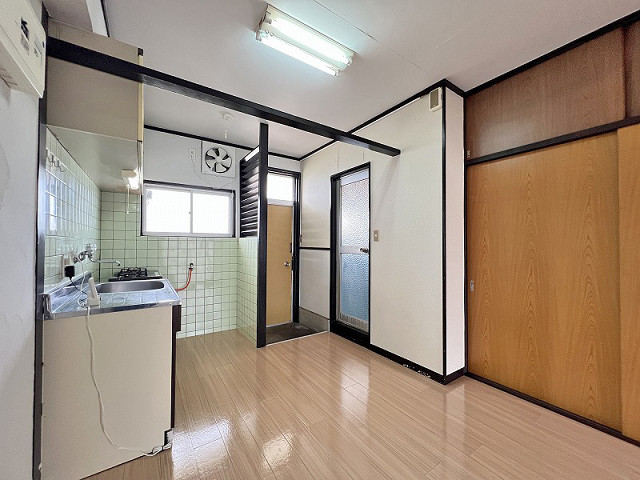 部屋４