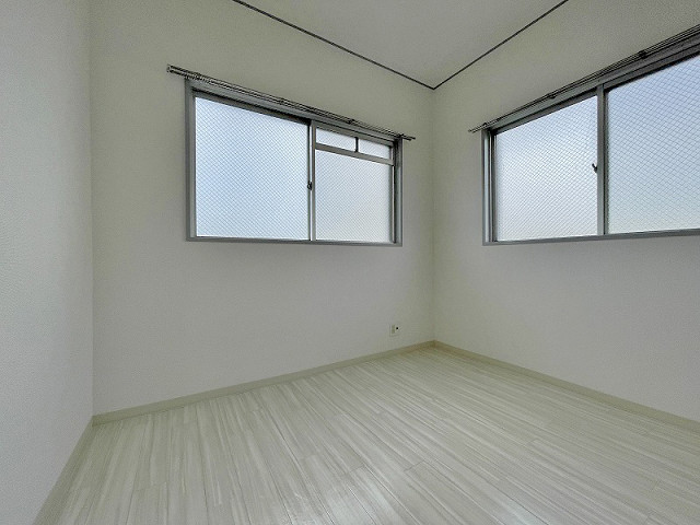 部屋４