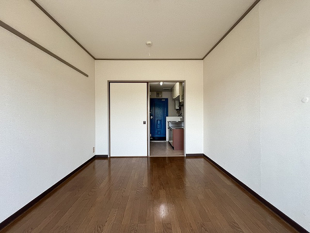 部屋４