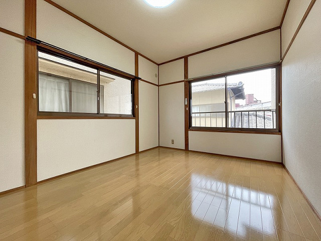 部屋４